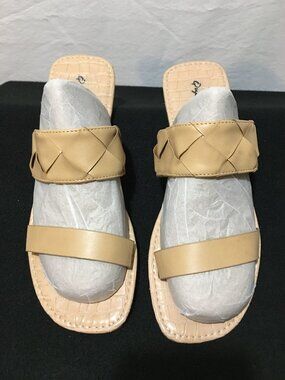 Qupid flat sandals